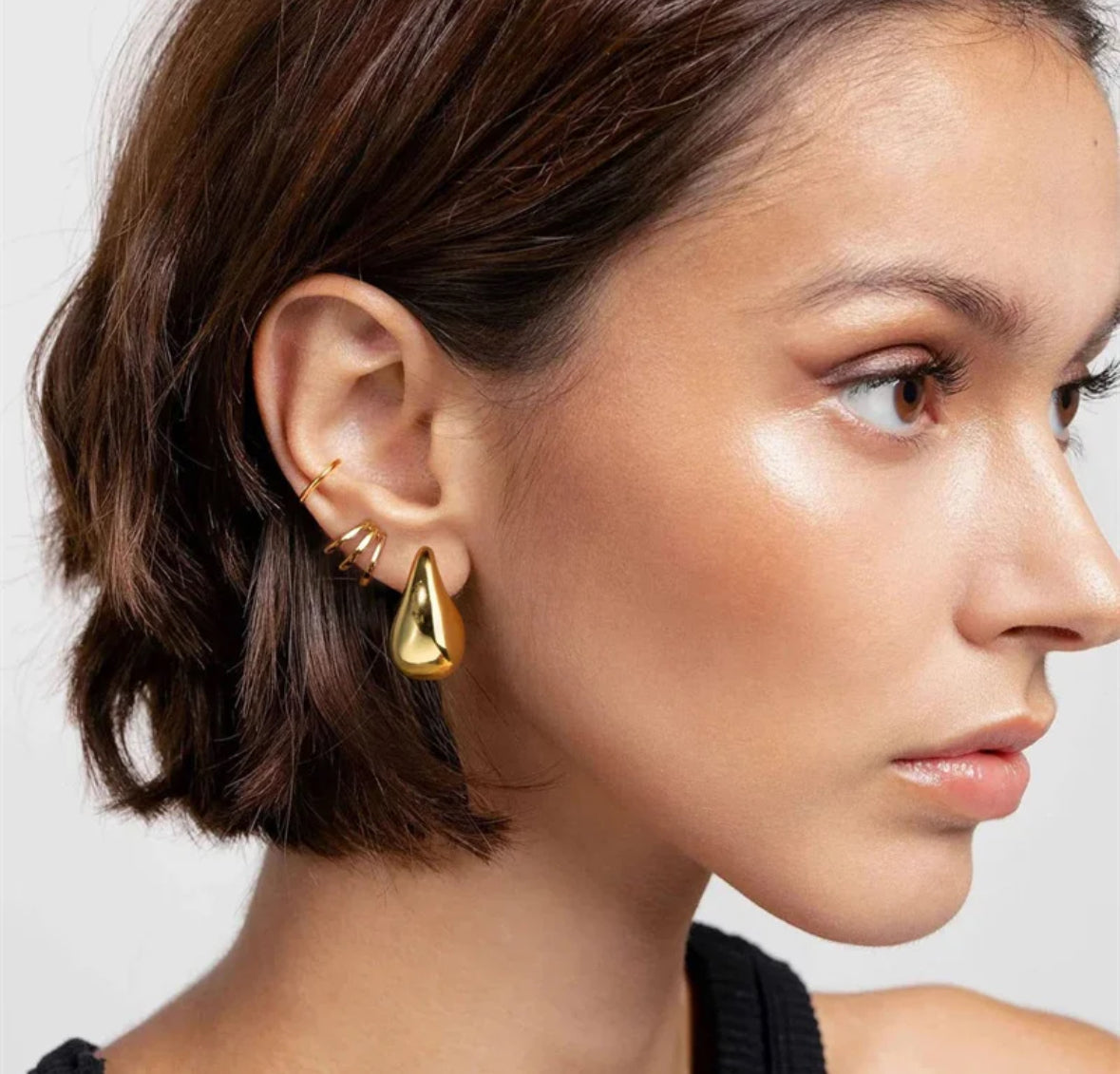 Teardrop Earrings Gold